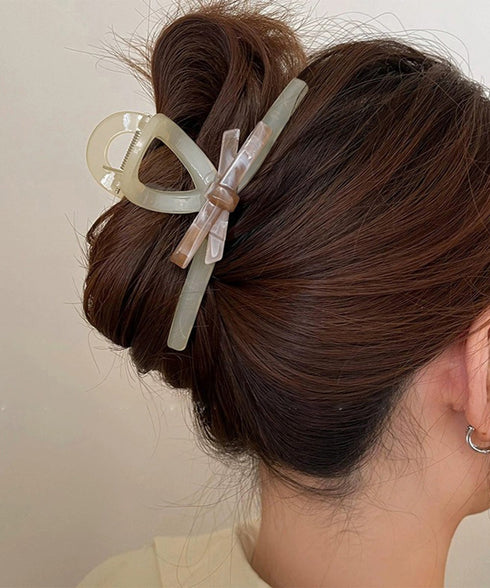 バンスクリップ大人 ヘアクリップおしゃれ 大人女子 韓国風 リボンヘアクリップ きれいめ大きめモチーフシンプルかわいい ヘアアクセサリー使いやすいしっかりホールド 95FASHI-005