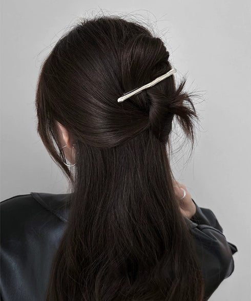 バレッタレディース ヘアアクセサリー レディース ヘアアクセ バーバレッタ メタル シンプル 上品 大人かわいい 韓国風 オフィス 通勤 デイリー ゴールド 95FASHI-004