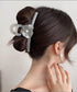 バンスクリップ 大きめ ヘアアクセサリー 透明艶感 パールヘアクリップ シンプル上品 ヘアアクセサリー 大ぶり花モチーフ オフィス シンプル髪留め 95FASHI-010