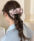 ハート柄シュシュ 韓国風 サテンシュシュ 甘めヘアアクセサリー大人可愛い フェミニンヘアゴムきれいめポニーテールゴムお呼ばれヘアシュシュ まとめ髪簡単ヘアアレンジ 96JUNS-002