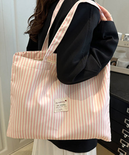 配色ストライプトートバッグ大容量韓国風鞄 レディース ワッペンタグ軽量サブバッグ A4収納 通勤通学トート おしゃれ ロゴタグ肩掛けバッグ 折りたたみ鞄旅行バッグ 96KZHUO-001