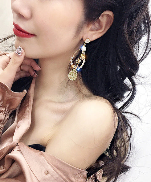 しずく型ピアス大ぶり 揺れるビーズピアス 韓国風ゆらゆらピアスレディース 大人可愛いピアスおしゃれ エスニックピアスきれいめ エキゾチックピアス アクセサリー清楚 97SHIPIN-006
