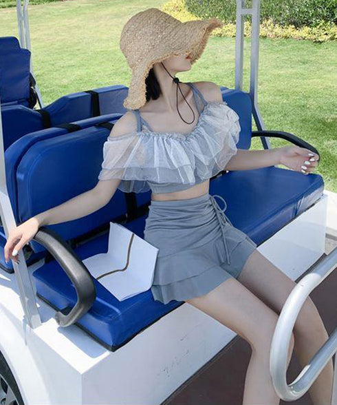 レディース水着 2点セット 小胸 盛れる バンドゥ水着セパレート ビスチェ水着おしゃれ 海辺旅行水着リゾート パッド付きブラトップ インナーパンツ付きミニスカート 97YONGYI-002
