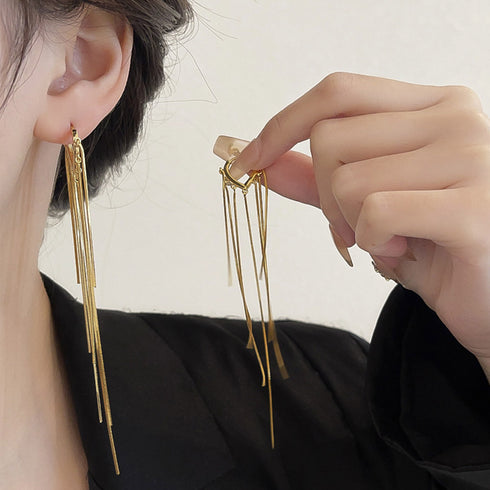 ロングタッセルピアス 揺れる 韓国風 アクセサリー きらきら おしやれ 20代30代 小顔見え 耳飾り チェーンピアス 韓国ファッション 大人 上品 98GUSHI-001