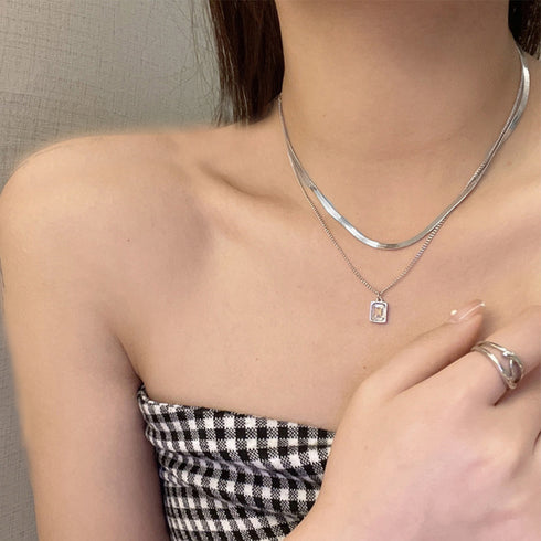 太幅チョーカー 2連チェーン ネックレス レディース アクセサリー 大人カジュアル ゴールド ジュエリー 春 スクウェアペンダントきれいめ 春アクセ ギフト 98HANMI-002