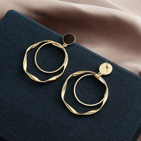 ピアス 2連フープピアス 幾何学模様 レディース おしゃれ ゴールド 変形 ジュエリー 韓国風 揺れる 個性的 人気 98HMEI-001