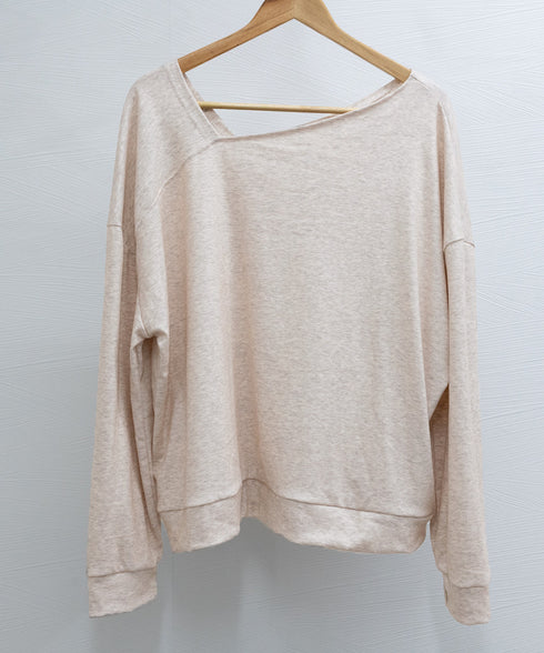 2WAY アシンメトリーネックトップス 前後着られる レディース プルオーバー 無地 長袖 柔らかい ビッグtシャツ お洒落 体型カバーtシャツ 着回し 春秋冬 98JZMAN-001