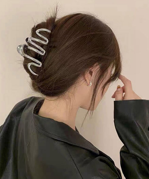 ウェーブヘアクリップ メタルヘアクリップ レディース 簡単ヘアアレンジ 大きめ ヘアアクセサリー 小物 光沢感 韓国風 簡単まとめ髪 大人可愛い ヘア小物 98MIS-001