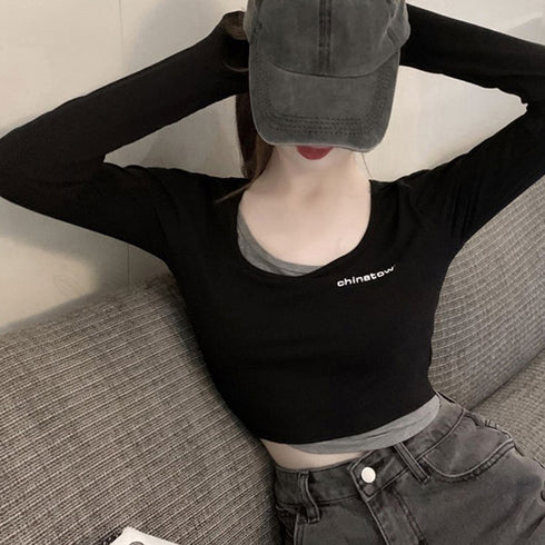 Tシャツ レディース 無地 長袖 Tシャツ レディース 無地 長袖 ショート丈 トップス カジュアル 重ね着風 細身 へそ出し インナー 春秋 着痩せ 98NUOYI-001