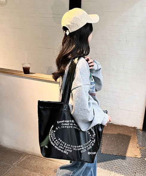 大容量トートバッグ 合皮 男女兼用バッグ 手提げバッグ 肩掛けバッグ レディース 軽いバッグ おしゃれ A4 旅行 大きめ メンズかばん カジュアルバッグ 98SBAN-001