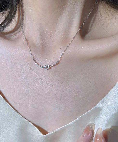 ノット風 細めチェーンネックレス 結婚式 可愛い チェーンチョーカー上品ネックレス 韓国風 シルバー アクセサリー おしゃれ首飾り ファッション小物 人気 通勤 98WEIHUA-001
