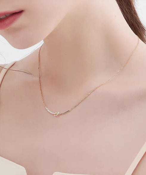 ノット風 細めチェーンネックレス 結婚式 可愛い チェーンチョーカー上品ネックレス 韓国風 シルバー アクセサリー おしゃれ首飾り ファッション小物 人気 通勤 98WEIHUA-001