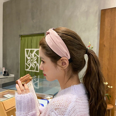 レディース ツイスト カチューシャ 幅広 ヘアアクセサリー フェイクレザー おしゃれ パーティ 女性用 韓国ファッション 98XC-001