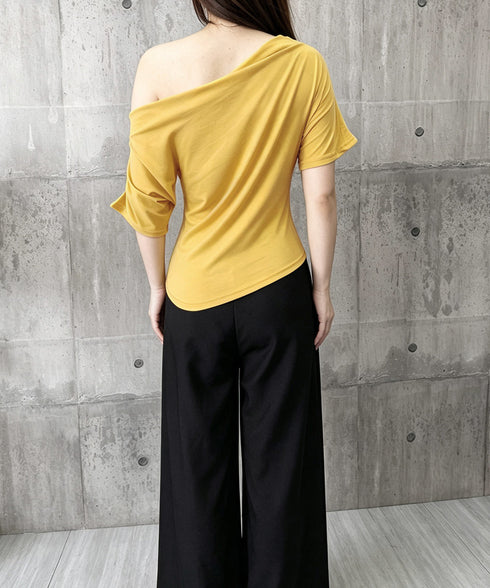 オフショルダーTシャツ カットソー 半袖 ワンショルトップス レディース アシンメトリー おしゃれ 肌見せ 夏服 ワンショルダーカットソー 韓国風セクシーTシャツ 98XIANNF-001