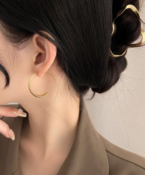 大ぶり マット フープピアス 韓国風 レディース サークル シンプル おしゃれ 上品 アクセサリー ゴールド きれいめ 耳飾り 両耳 韓国ファッション 98XIJIN-001