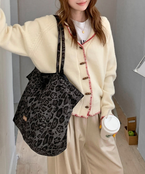 レオパード柄 リバーシブル肩掛けバッグ シンプル 可愛い 手提げかばん 大容量 a4対応 マザーズバッグ カジュアル 両面用 韓国ファッション鞄 大人 通勤通学 98ZHENPIN-001