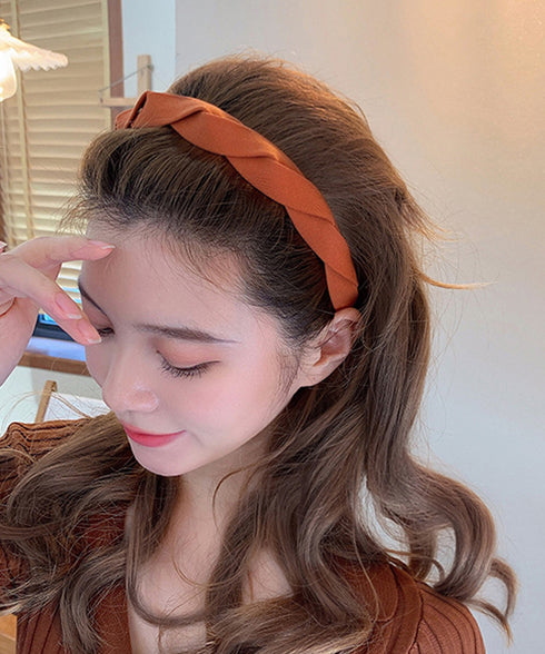 カチューシャ ツイスト ヘアアクセサリー レディース韓国 ヘアアレンジ ヘアバンド 髪飾り 大人可愛い シンプル ベーシック クラシカル おしゃれ パーティ 5色 99AXSM-004
