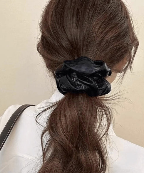 シュシュ ヘアゴム 光沢感 韓国風髪飾り レディース まとめ髪 お団子 大人 可愛い おしゃれ カジュアル オルチャン 発表会 小物 プレゼント 雑貨 99JXSP-007