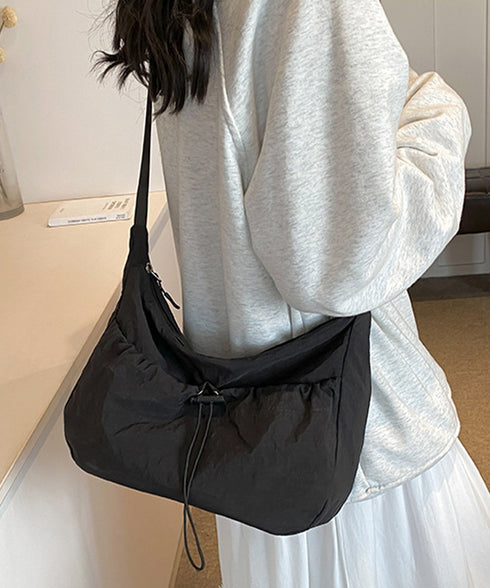 ショルダーバッグ ナイロン 無地 軽量 レディース ストリートバッグ 肩掛け 斜め掛け ボディバッグ ユニセックス カジュアル おしゃれ お出かけ 99MSXB-009