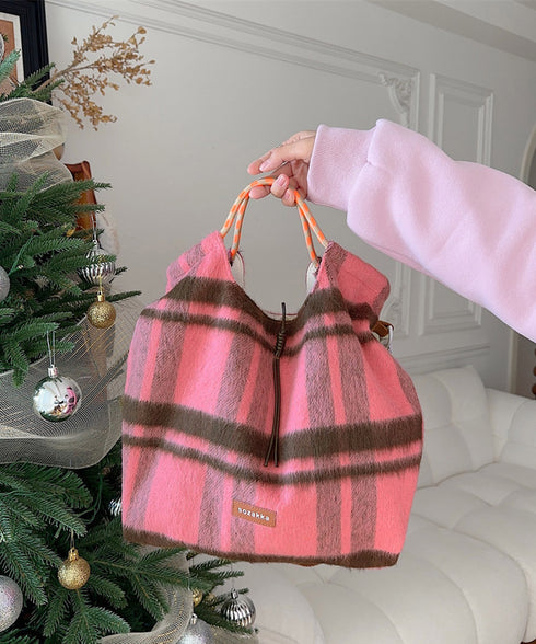 ショルダーバッグ A4トートバッグ 秋冬 レディース 手提げ 肩掛けバッグ 秋冬バッグ クラシック鞄 韓国風 きれいめ おしゃれ 大人可愛い旅行 マザーズバッグ 99SUBB-019