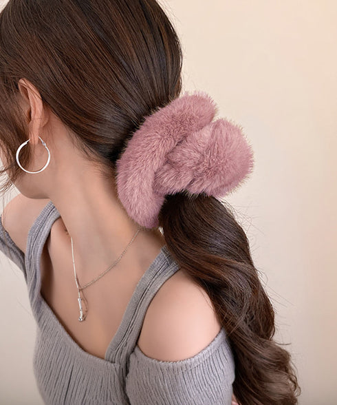 ファーシュシュ ボリュームヘアゴム 秋冬 レディース ヘアアクセサリー 韓国風 お団子ヘア ポニーテール 大人かわいい 簡単まとめ髪 プチプラ 髪留め髪飾り 99TZSP-009