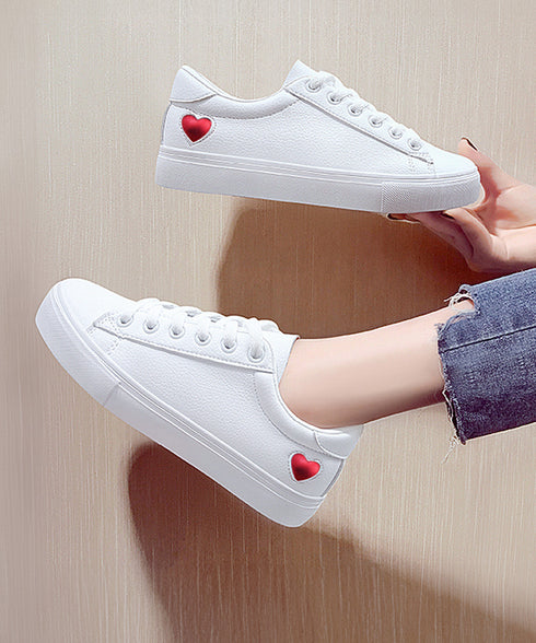 ローカットスニーカー レディース ハート レースアップシューズ スポーツ おしゃれ 歩きやすい カジュアル 疲れにくい 通勤通学 運動靴 コンフォート 99YJBH-004