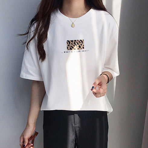 Tシャツ 半袖 レディーストップス 韓国 カットソー レオパード プリント 体型カバートップス フロントロゴt プルオーバー カジュアル おしゃれtシャツ 夏春秋 99AAA-049