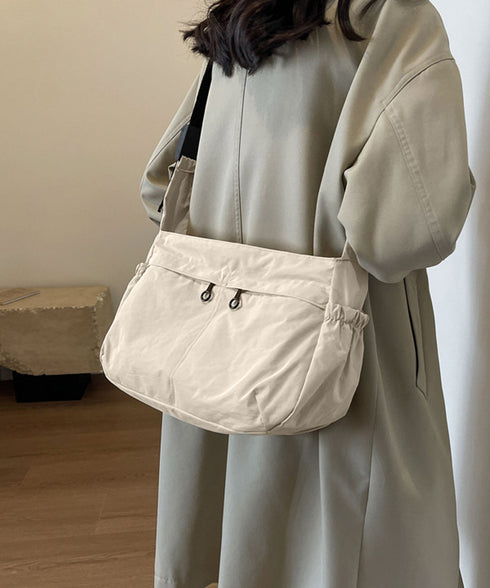 ショルダーバッグ 大容量 軽量 ナイロン レディース 肩掛け 斜め掛けバッグ ユニセックス 無地 多収納 サイドポケット カジュアル シンプル ストリート 通学 99DFXB-001