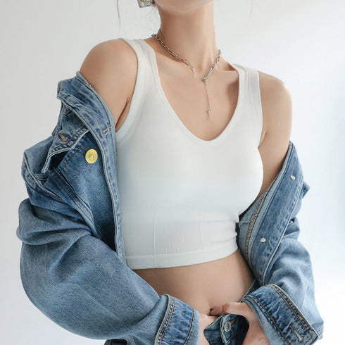 タンクトップ カップ付き バック英字ロゴ ブラトップ キャミソール 着回しやすい フィット感 細身 セクシー ショート丈 ダンス 大人 可愛い トップス 韓国 99FSFS-008