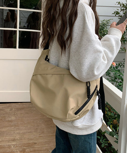 ショルダーバッグ ナイロン 多収納 無地 レディース 肩掛け 斜め掛け ボディバッグ ユニセックス カジュアル おしゃれ お出かけ マザーズバッグ 旅行かばん 99GYSL-001