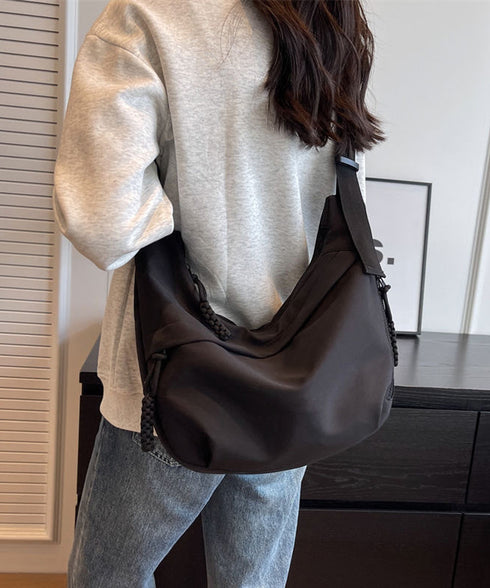 ショルダーバッグ ナイロン 多収納 無地 レディース 肩掛け 斜め掛け ボディバッグ ユニセックス カジュアル おしゃれ お出かけ マザーズバッグ 旅行かばん 99GYSL-001