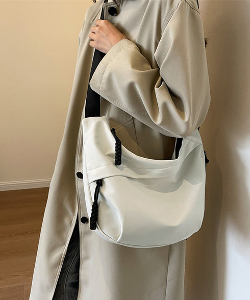 ショルダーバッグ ナイロン 多収納 無地 レディース 肩掛け 斜め掛け ボディバッグ ユニセックス カジュアル おしゃれ お出かけ マザーズバッグ 旅行かばん 99GYSL-001