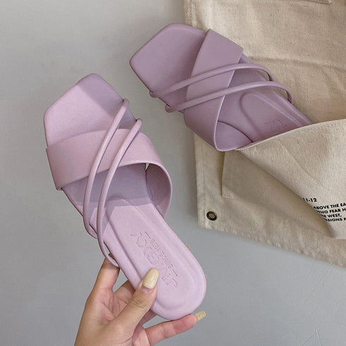 フラットサンダル 美脚 スリッパ 夏 レディース ぺたんこ クロスストラップ リゾート風 疲れない 歩きやすい 人気 カジュアル お洒落 コンフォート 韓国 99GYXC-048