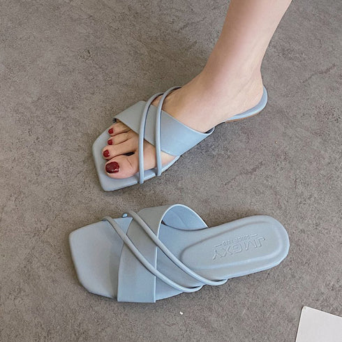 フラットサンダル 美脚 スリッパ 夏 レディース ぺたんこ クロスストラップ リゾート風 疲れない 歩きやすい 人気 カジュアル お洒落 コンフォート 韓国 99GYXC-048