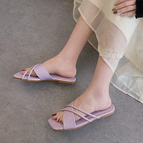フラットサンダル 美脚 スリッパ 夏 レディース ぺたんこ クロスストラップ リゾート風 疲れない 歩きやすい 人気 カジュアル お洒落 コンフォート 韓国 99GYXC-048