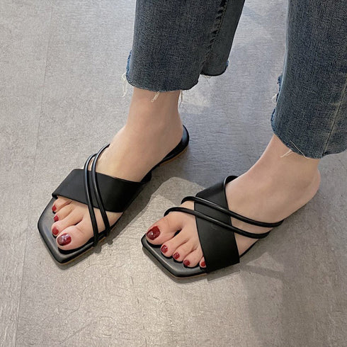 フラットサンダル 美脚 スリッパ 夏 レディース ぺたんこ クロスストラップ リゾート風 疲れない 歩きやすい 人気 カジュアル お洒落 コンフォート 韓国 99GYXC-048