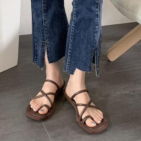 トングサンダル ローヒール ストラップ夏 レディース 韓国風 ミュール ビーチサンダル 親指リング スクエアトゥ靴 歩きやすい 大人可愛い おしゃれ きれいめ 99GYXC-055