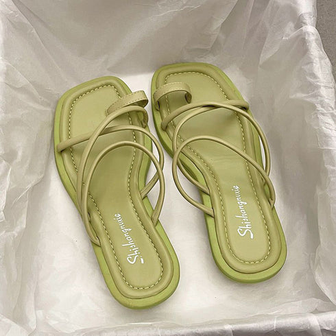 トングサンダル ローヒール ストラップ夏 レディース 韓国風 ミュール ビーチサンダル 親指リング スクエアトゥ靴 歩きやすい 大人可愛い おしゃれ きれいめ 99GYXC-055