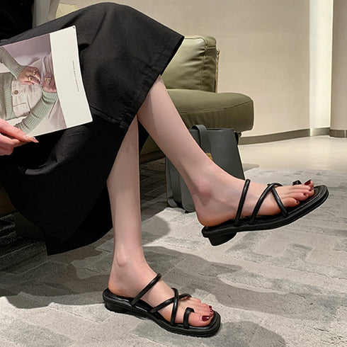 トングサンダル ローヒール ストラップ夏 レディース 韓国風 ミュール ビーチサンダル 親指リング スクエアトゥ靴 歩きやすい 大人可愛い おしゃれ きれいめ 99GYXC-055