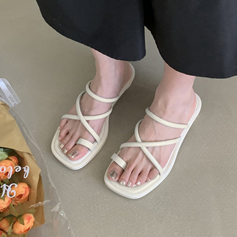 トングサンダル ローヒール ストラップ夏 レディース 韓国風 ミュール ビーチサンダル 親指リング スクエアトゥ靴 歩きやすい 大人可愛い おしゃれ きれいめ 99GYXC-055