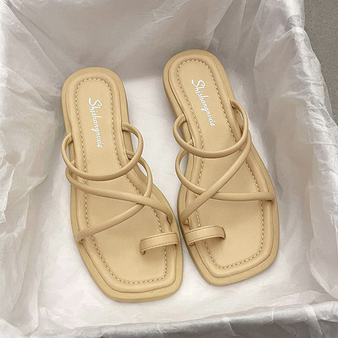 トングサンダル ローヒール ストラップ夏 レディース 韓国風 ミュール ビーチサンダル 親指リング スクエアトゥ靴 歩きやすい 大人可愛い おしゃれ きれいめ 99GYXC-055