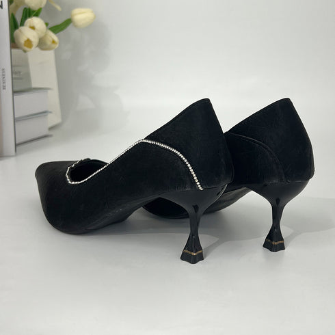 パンプス ポインテッドトゥ かかと踏める レディース ミドルヒール ラインストーン きれいめ フェミニン大人 オフィス 結婚式 痛くない歩きやすい お洒落 美脚 99GYXC-062