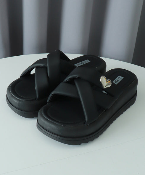 厚底 ミュールサンダル クロスベルト 夏 レディース ストラップサンダル フラットソール ハート飾りスリッパ おしゃれ 大人可愛い 海旅行 トラベル リゾートくつ 99GYXC-113