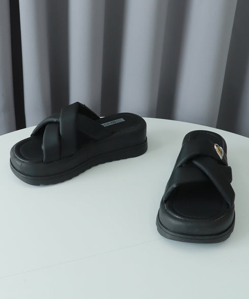 厚底 ミュールサンダル クロスベルト 夏 レディース ストラップサンダル フラットソール ハート飾りスリッパ おしゃれ 大人可愛い 海旅行 トラベル リゾートくつ 99GYXC-113