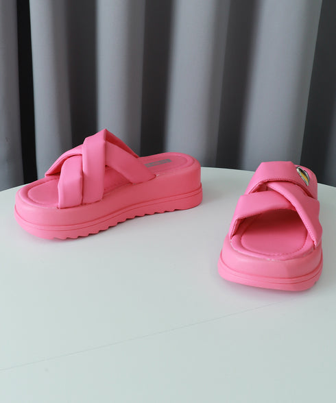 厚底 ミュールサンダル クロスベルト 夏 レディース ストラップサンダル フラットソール ハート飾りスリッパ おしゃれ 大人可愛い 海旅行 トラベル リゾートくつ 99GYXC-113