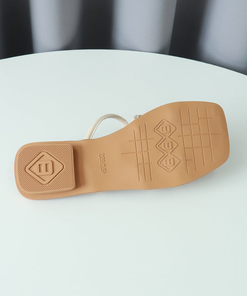 ストラップサンダル レディース 韓国風 細めストラップ スクエアトゥ ローヒール 痛くない 歩きやすい 美脚 通勤 オルチャン おしゃれ カジュアル お洒落 99GYXC-118