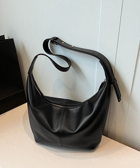 ショルダーバッグ PUレザーバッグ 黒 レディースバッグ 手提げ 肩掛け 男女兼用 軽量 ストリートバッグ オフィスカジュアル 上品おしゃれ 大人可愛い 旅行 99HBPJ-002