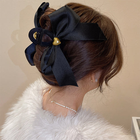 リボンヘアクリップ ハート飾り 韓国風 レディース ヘアアクセサリー バンスクリップ ベルベット メタル 髪留め 大人 エレガント おしゃれ 韓国ファッション 99HXSP-006