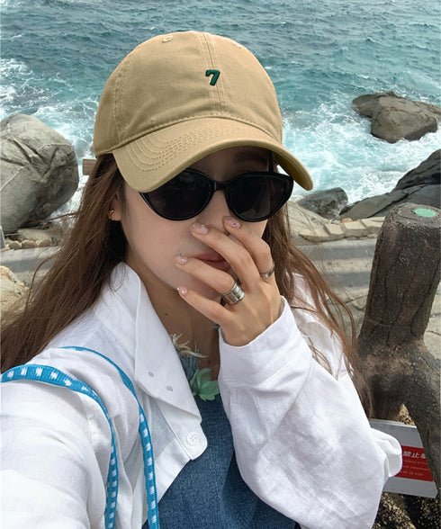 キャップ 小顔 刺しゅうロゴ 韓国風 レディース ベースボールキャップ 野球帽 ぼうし つば広 シンプル おしゃれ オルチャン 紫外線対策 男女兼用 お出掛け 99MHMY-030