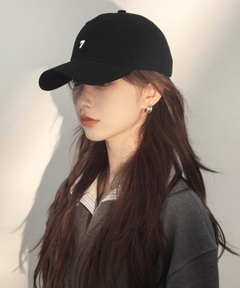 キャップ 小顔 刺しゅうロゴ 韓国風 レディース ベースボールキャップ 野球帽 ぼうし つば広 シンプル おしゃれ オルチャン 紫外線対策 男女兼用 お出掛け 99MHMY-030